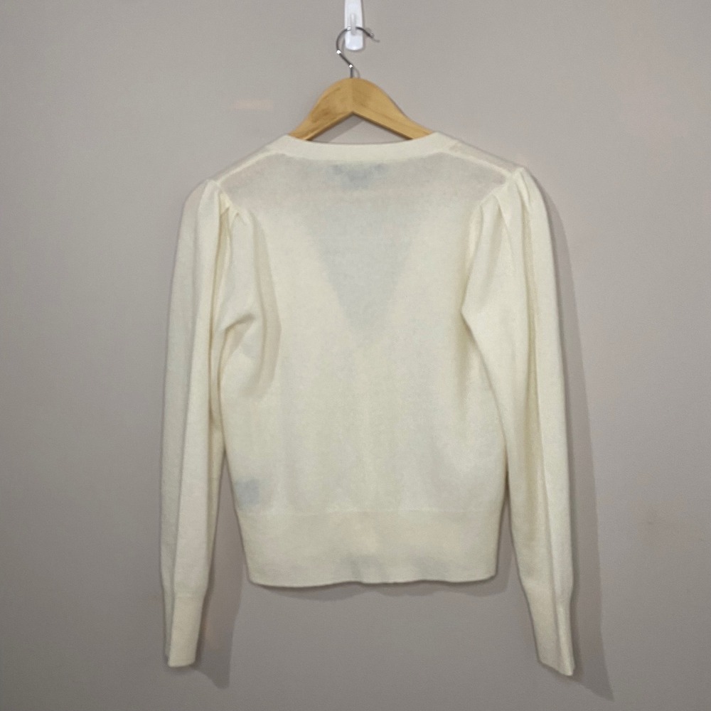 House of Harlow 1960 EUC Cream V-Neck Cashmere Cardigan Gold Crest Buttons Small - Picture 2 of 5
